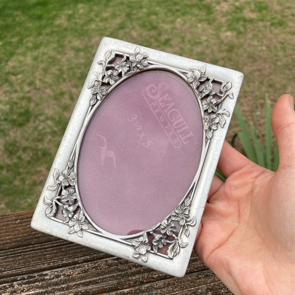 Pair of Vintage 1992 Seagull Pewter Etain Zinn photo frames Made in Canada 3.5x5 - Picture 4 of 9